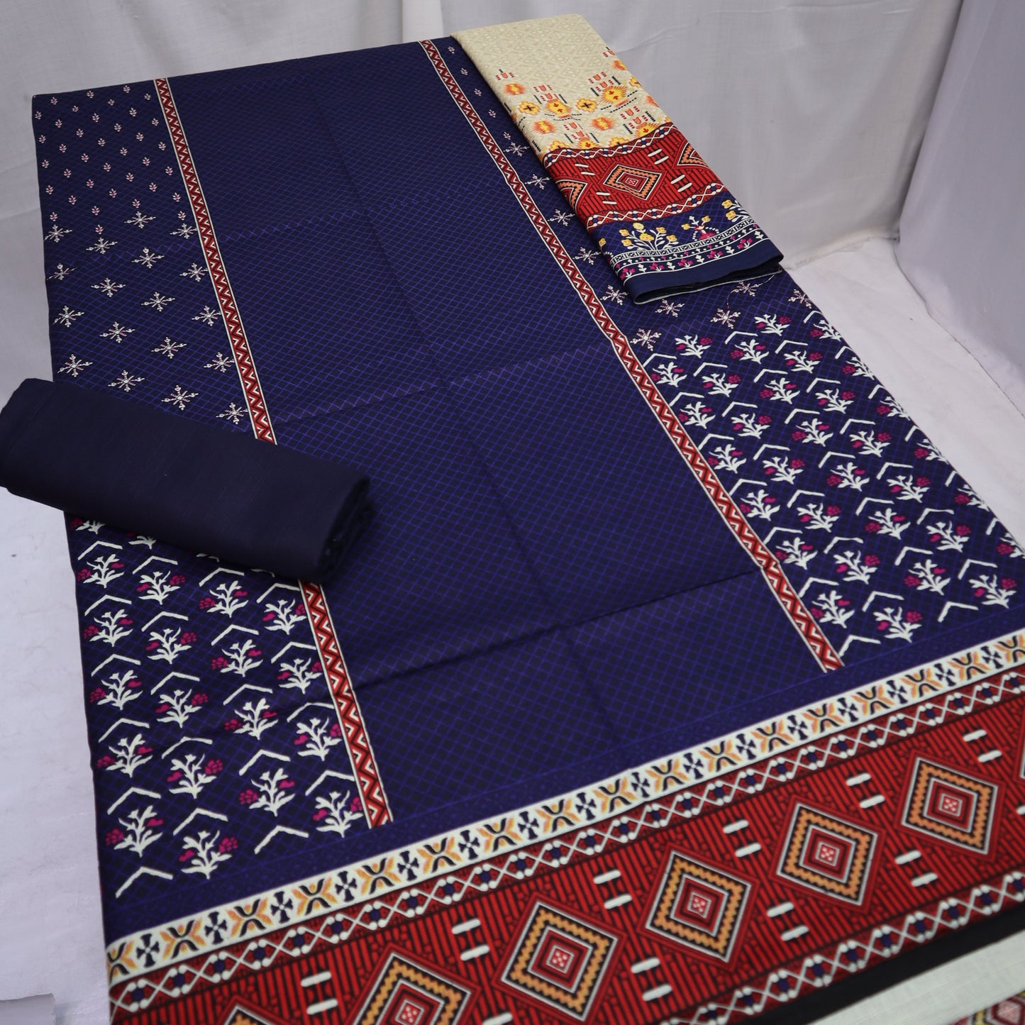 Digital Khaddar with Khaddar Shawl (1379-014)