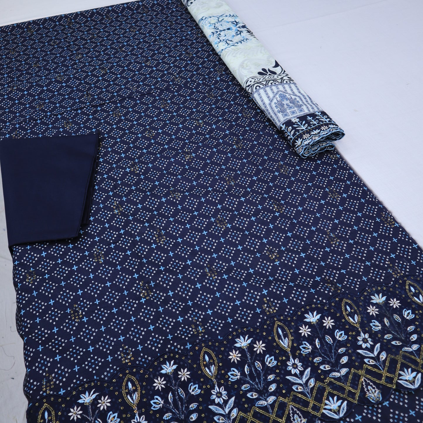 Bin Saeed Embroidery Lawn CutWork Dupatta (1245-082)