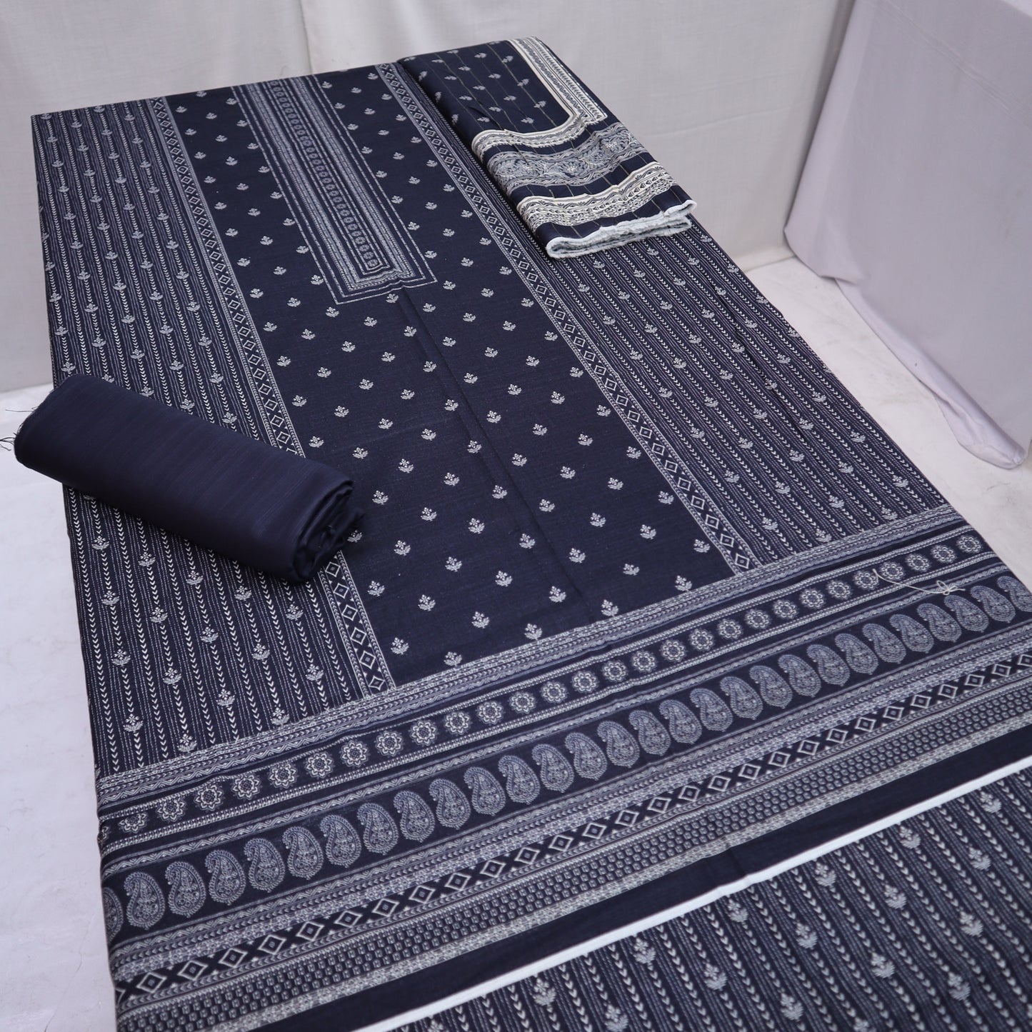 Digital Khaddar 3 Piece (1375-030) Bin Saeed
