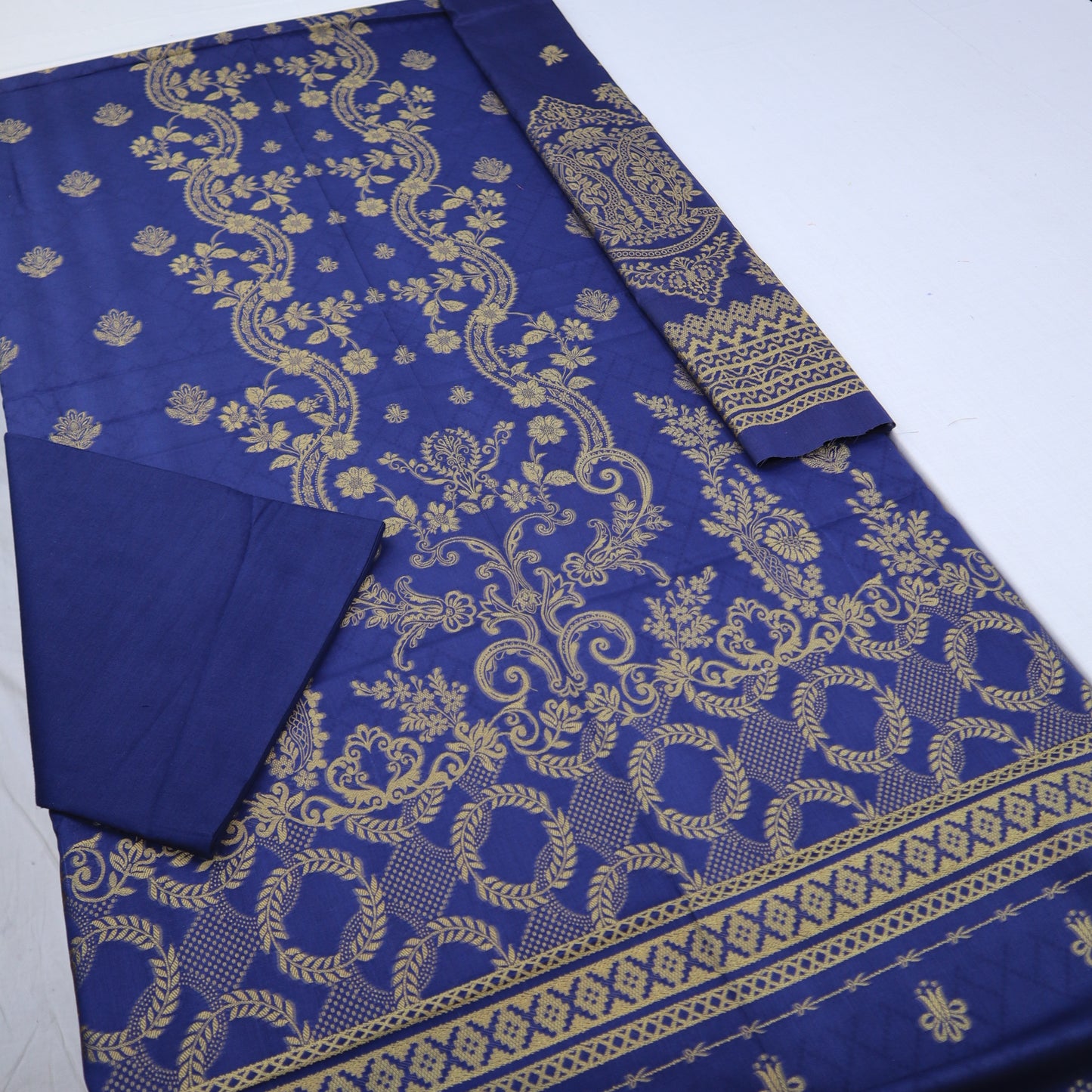 Lawn Jacquard 3 Piece IBN-E-PUKAR 1456-001