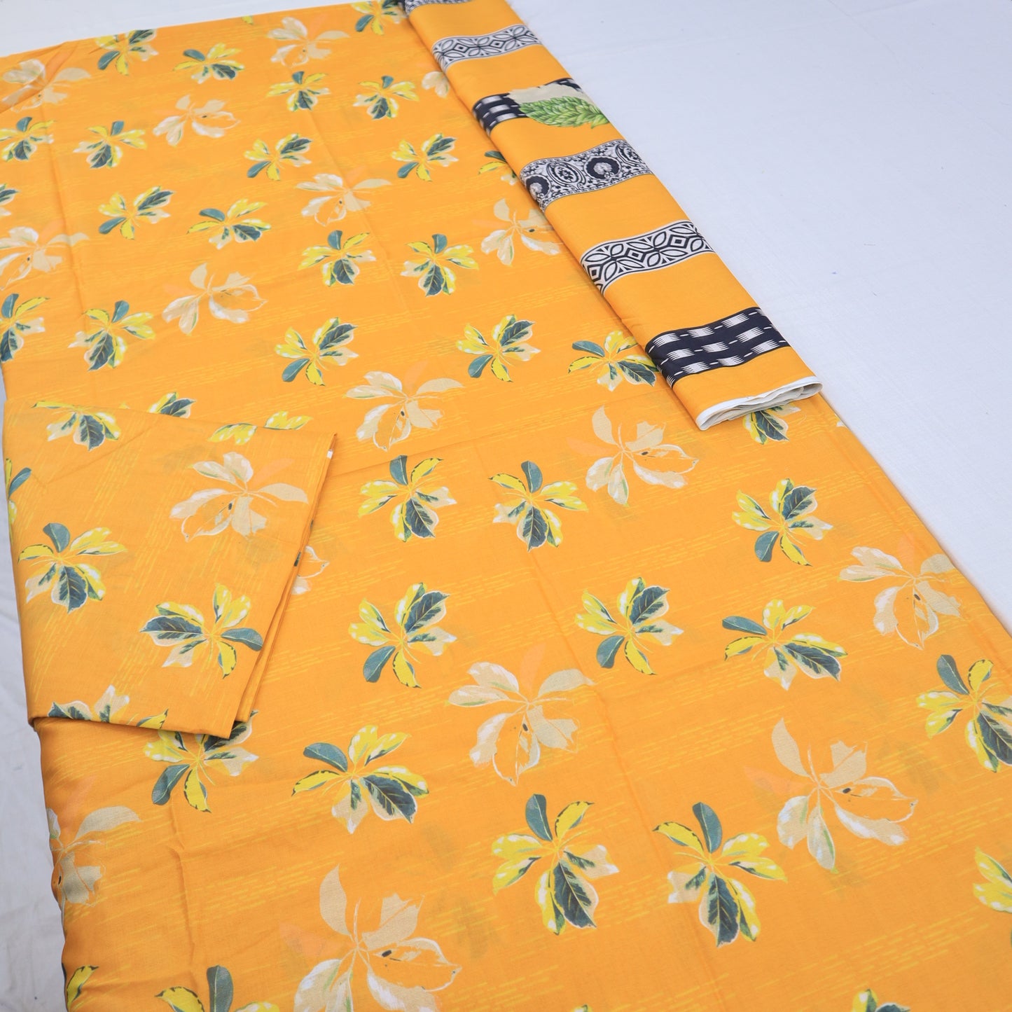 Printed Lawn 3 Piece IBN-E-PUKAR 1457-003