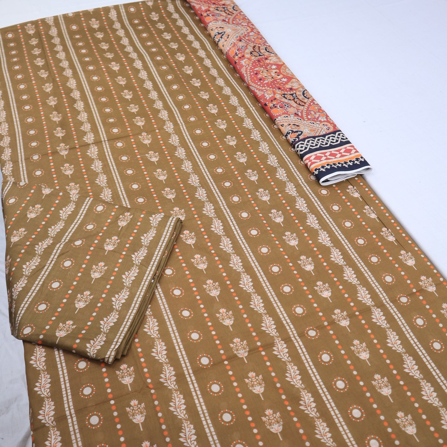 Printed Lawn 3 Piece IBN-E-PUKAR 1457-008