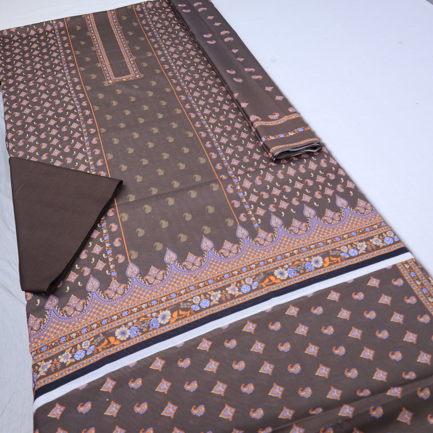 IBN-E-PUKAR 90/70 Lawn 3 Piece (1469-004)