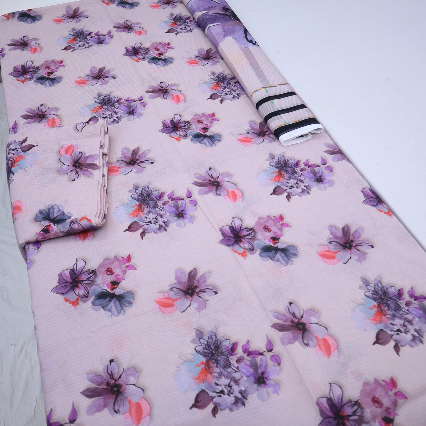 Fatima Collection Aleezay Bana Dora Lawn (1495-001)