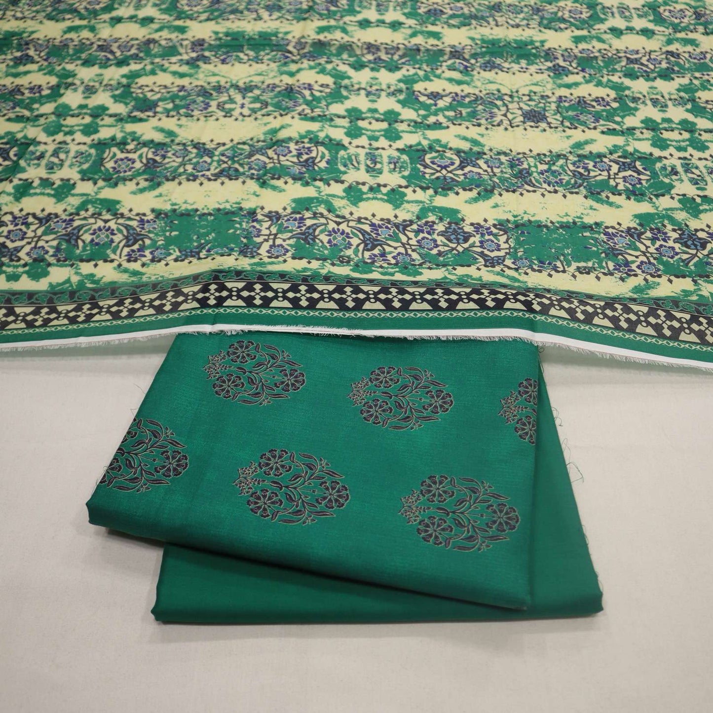 Narmin Digital Lawn 3 Piece (1660-130)