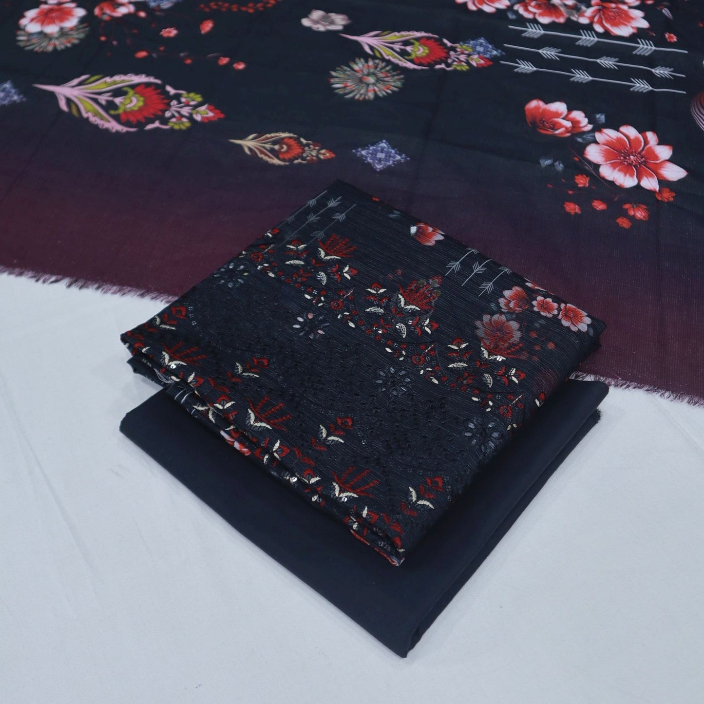 Fancy Lawn Daman Embroidered (1937-008)