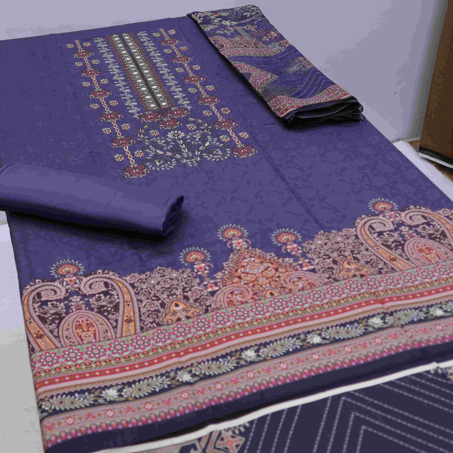 Supreme Viscose Embroidery (1259-009)