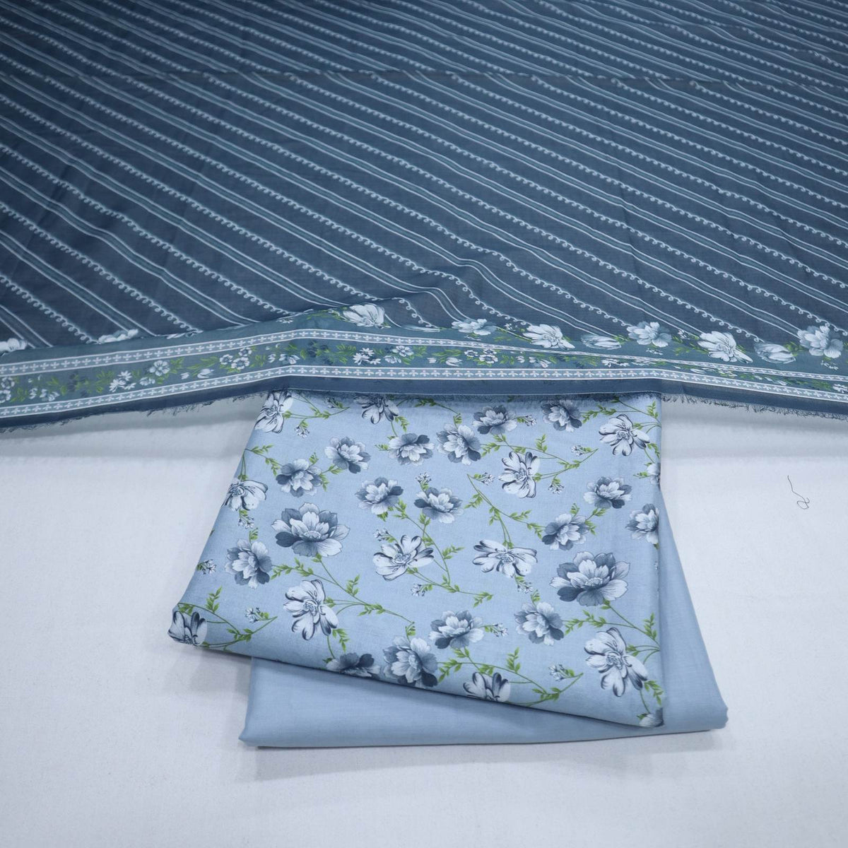 Bin Saeed Lawn Digital Print (1269-559)