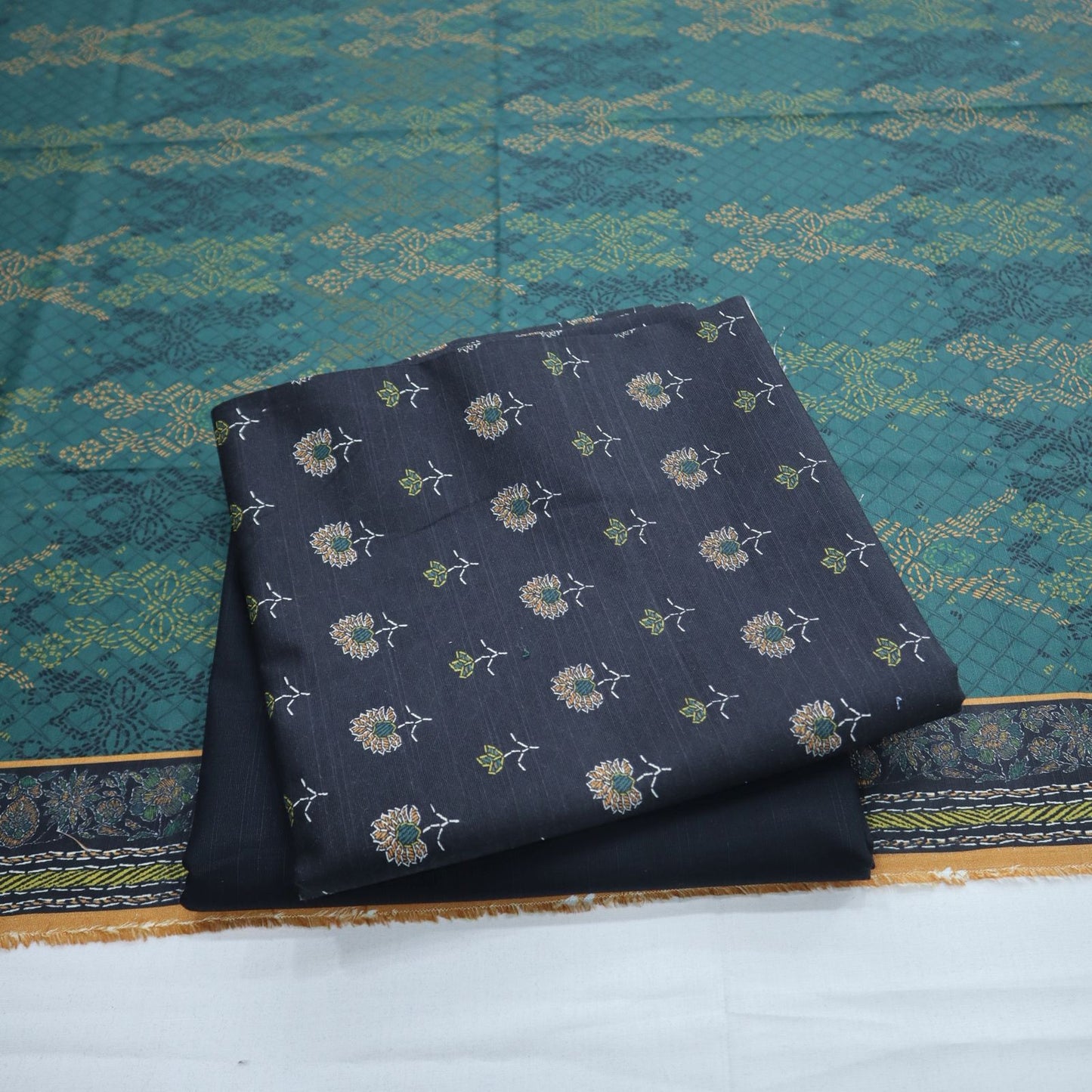 Safina Digital Khaddar 3 Piece (1410-130)