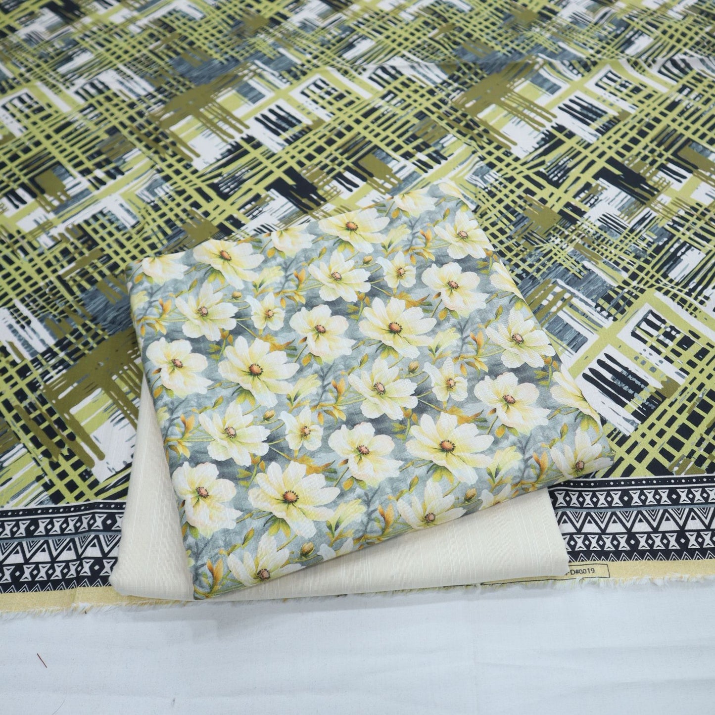 Safina Digital Khaddar 3 Piece (1410-134)