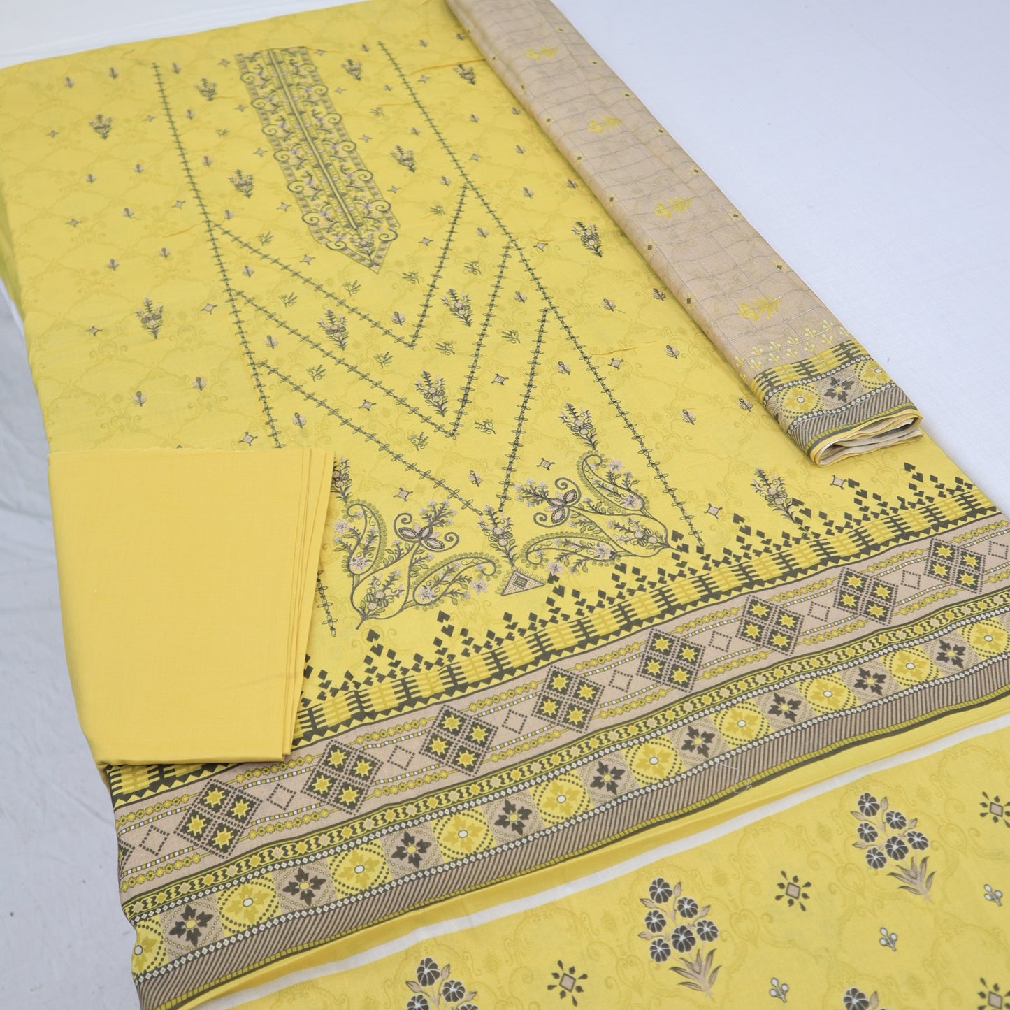 Amanat Embroidered with Fancy Dupatta (1482-007)