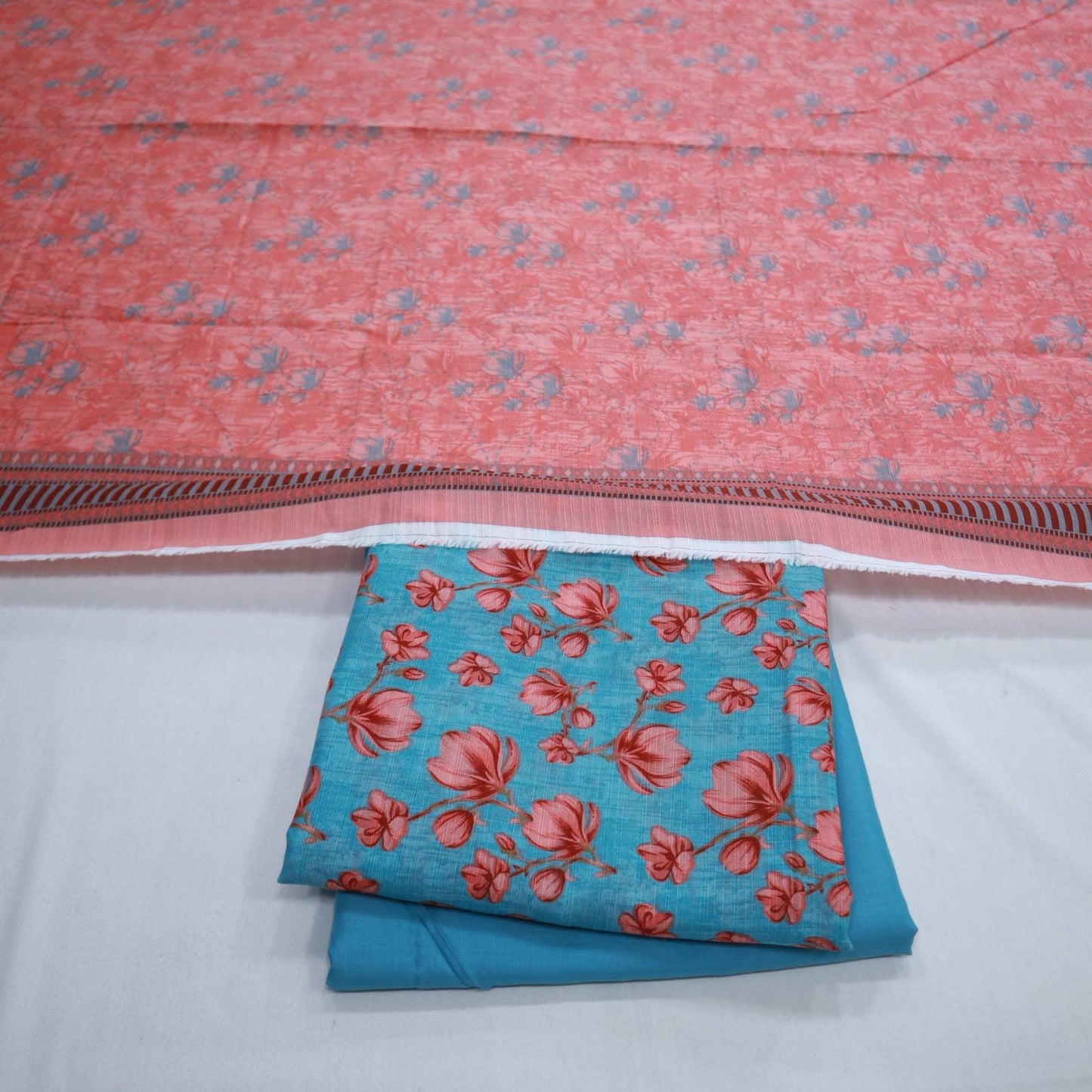 Chamki Doriya Lawn 3 Piece (1692-001)