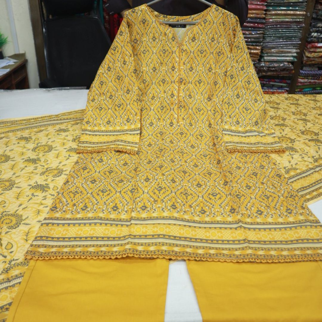 Safina Lawn 3 Piece Stitch (1719-015)
