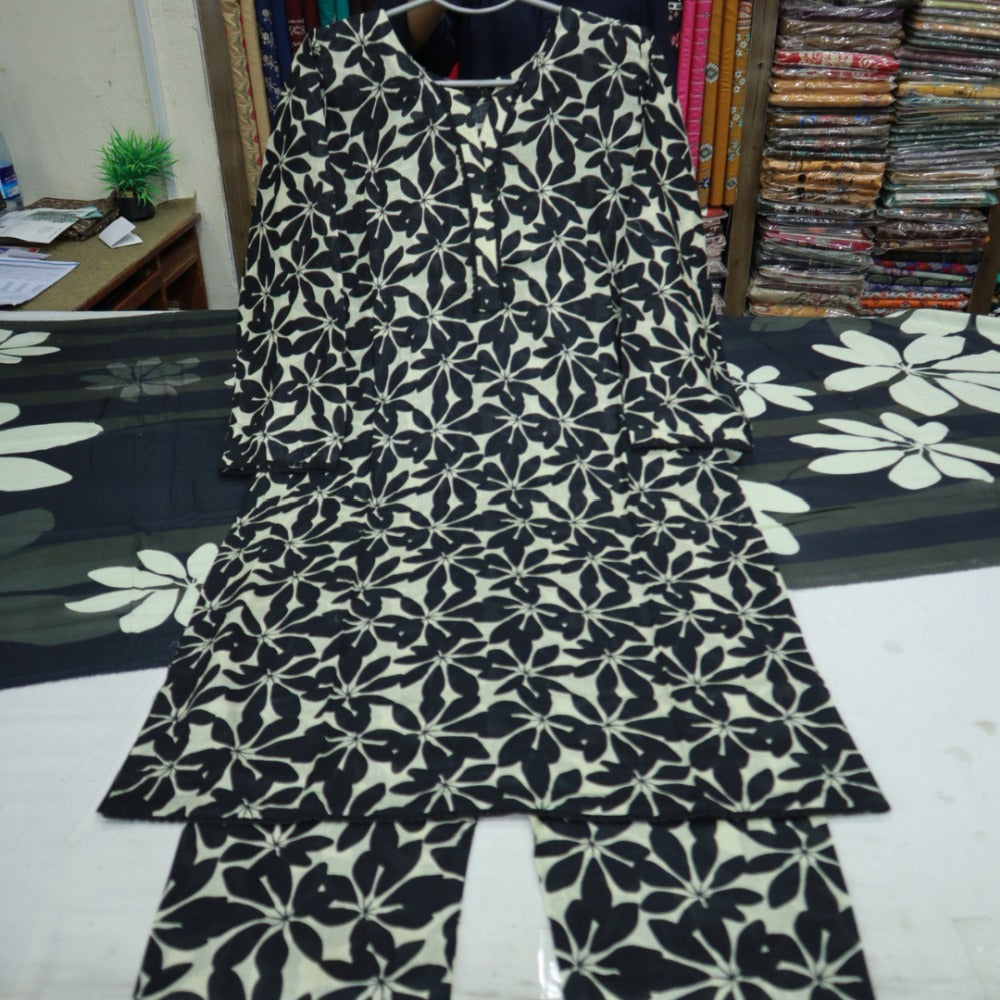 E.Stitch Lawn 3 Piece (1751-009)