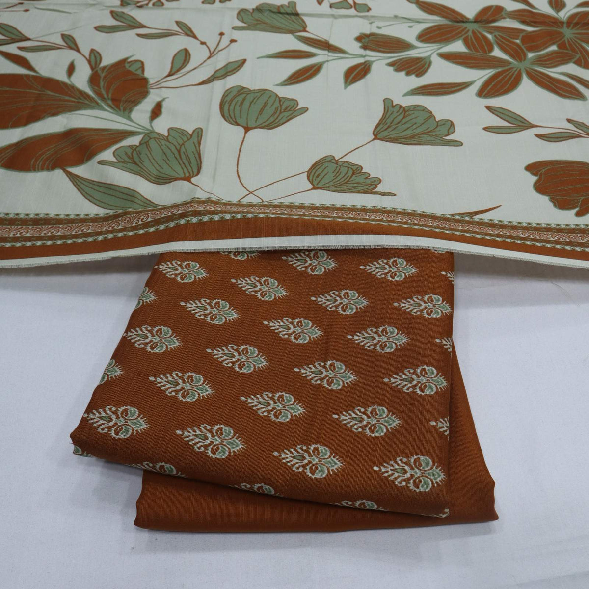 Narmin Digital Khaddar 3 Piece (1778-147)