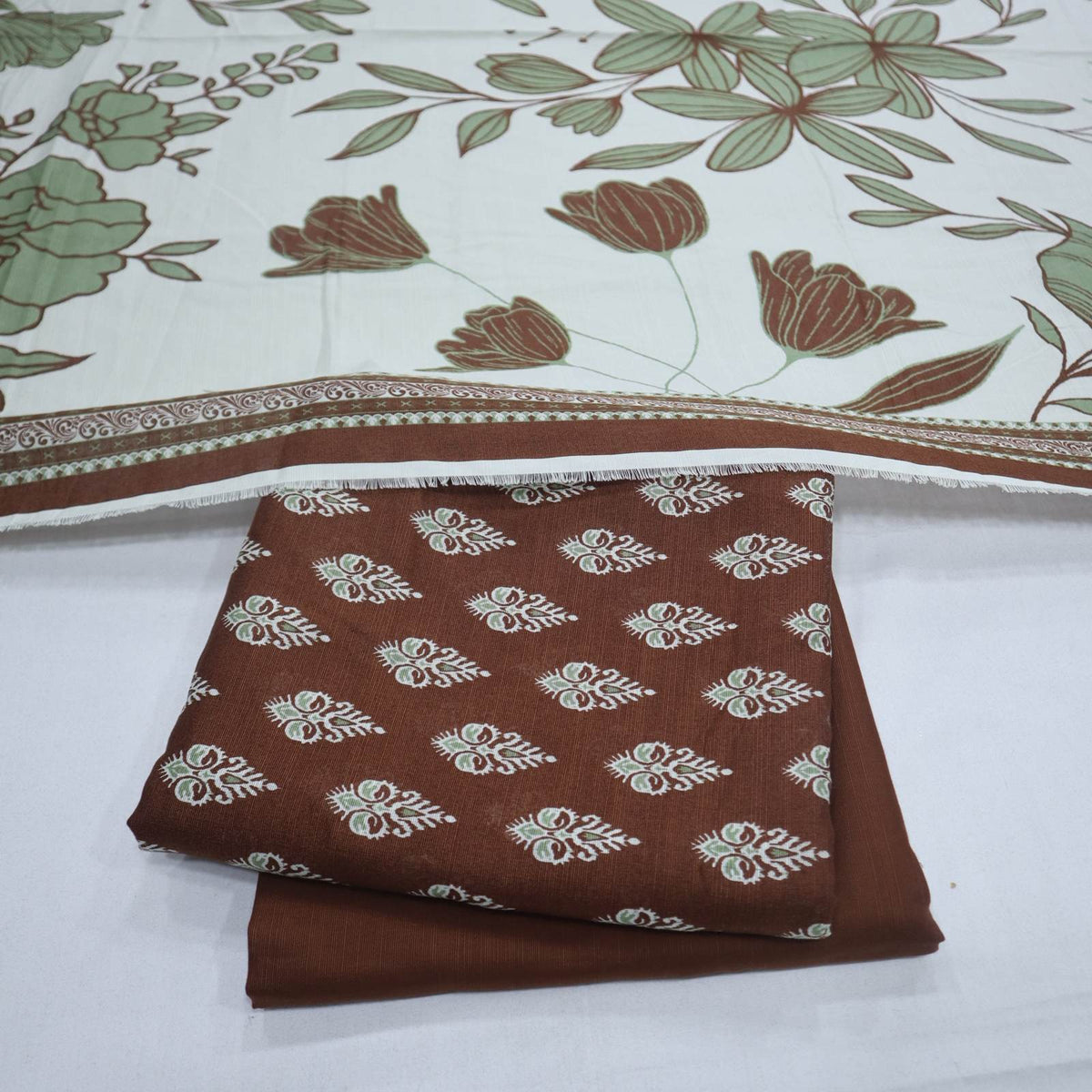 Narmin Digital Khaddar 3 Piece (1778-149)