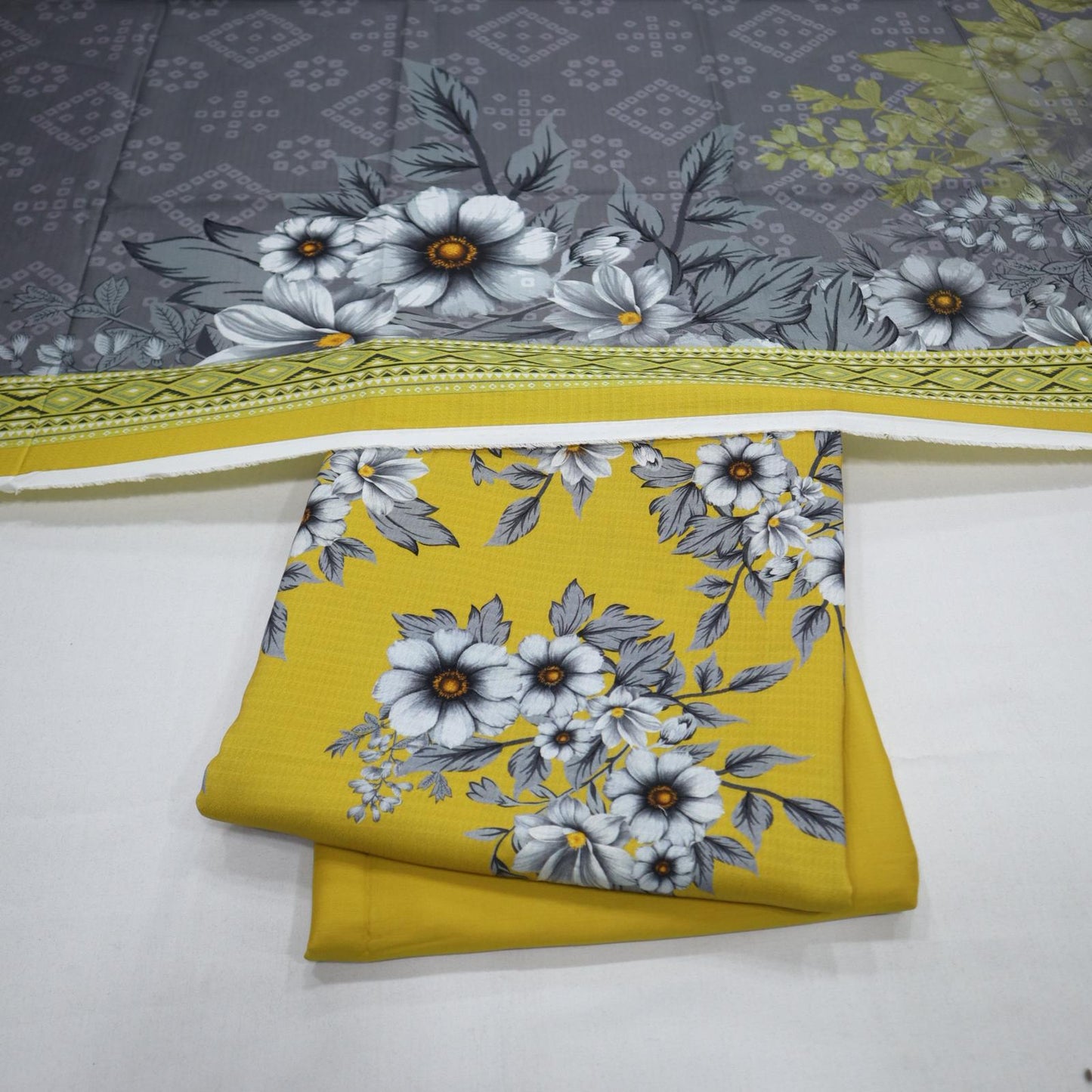 Self Viscose 3 Piece by Rawayat (1897-002)