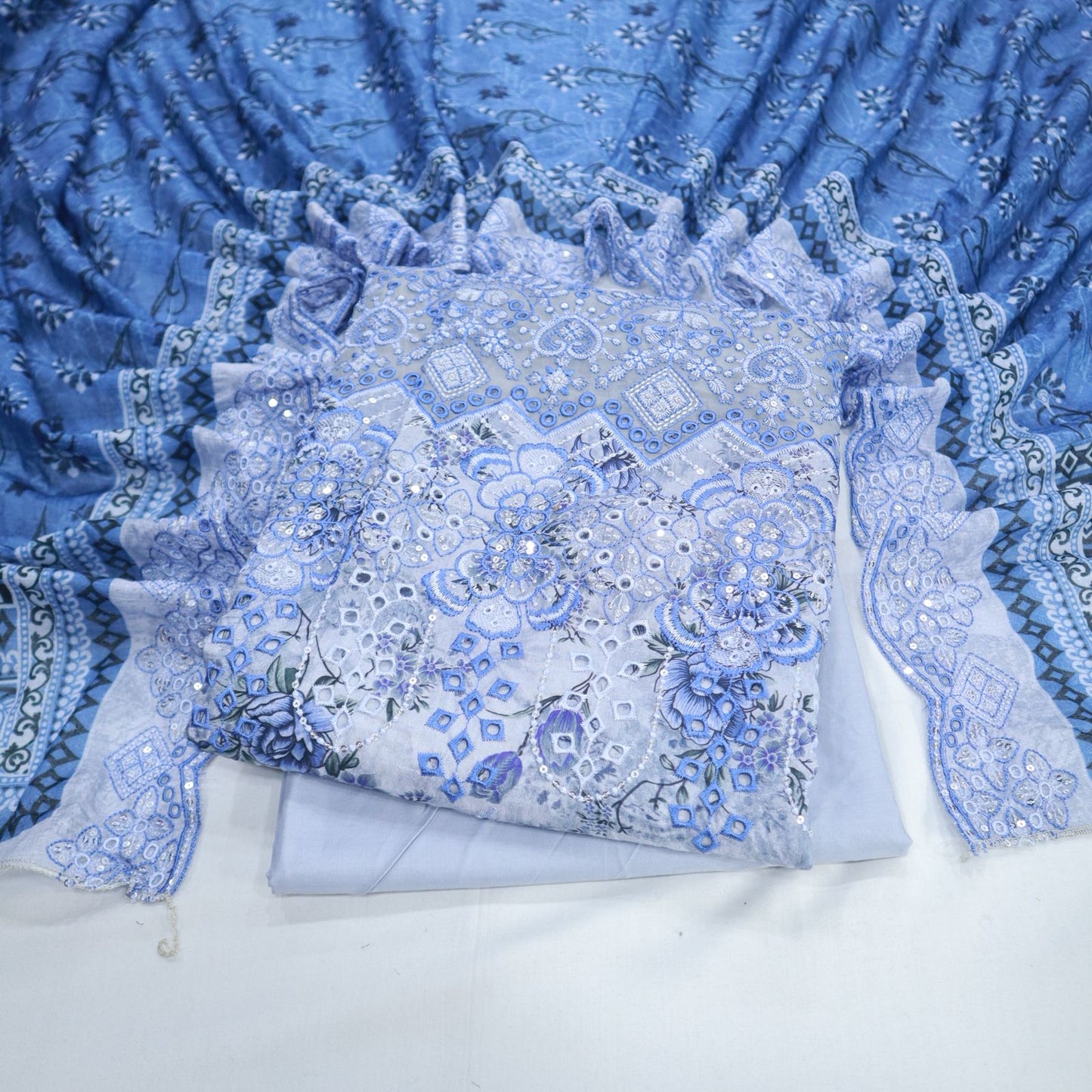 Daman EMB Cut-Work Dupatta by Mehak (1933-006)