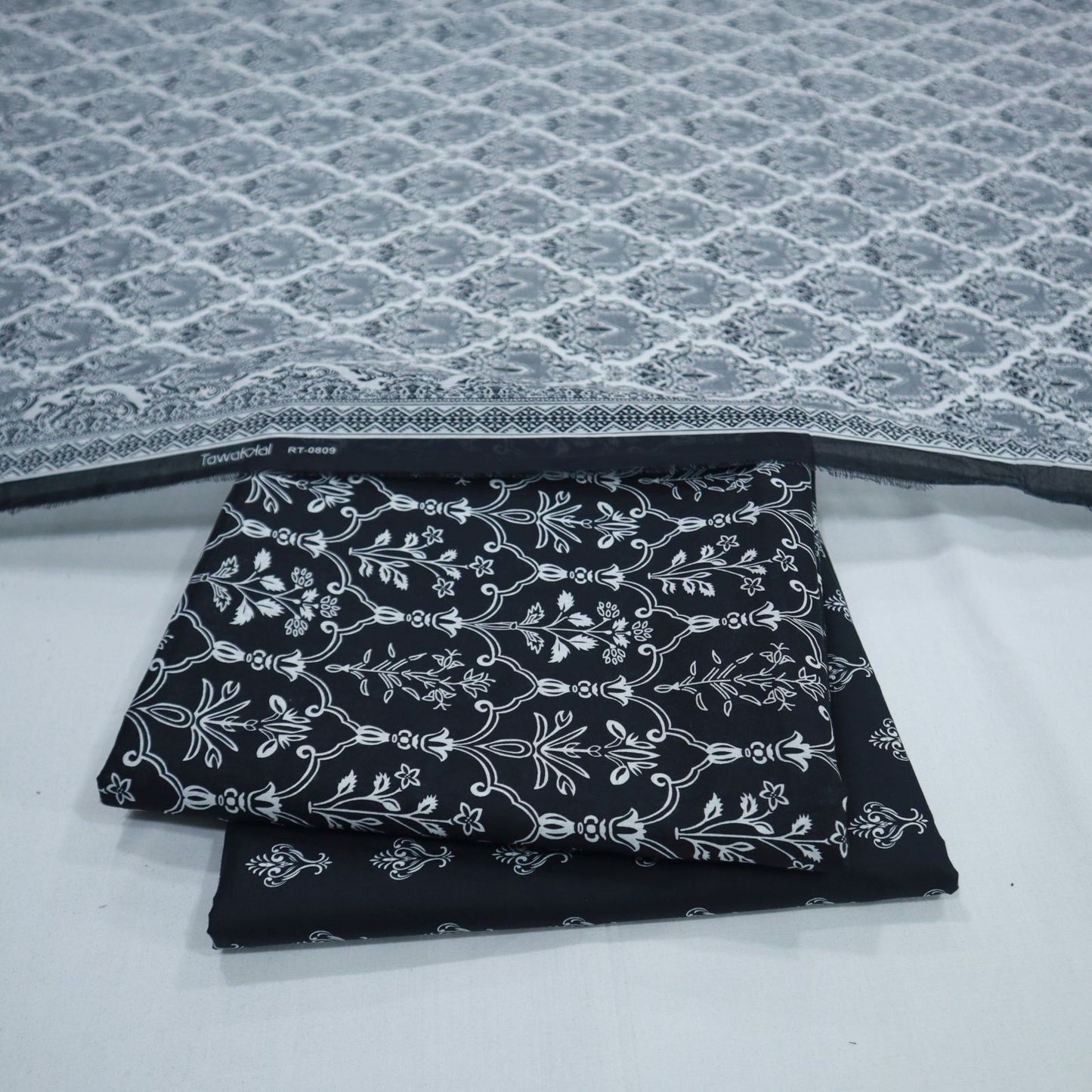 Printed Lawn 3 Piece by Tawakal (1940-006)