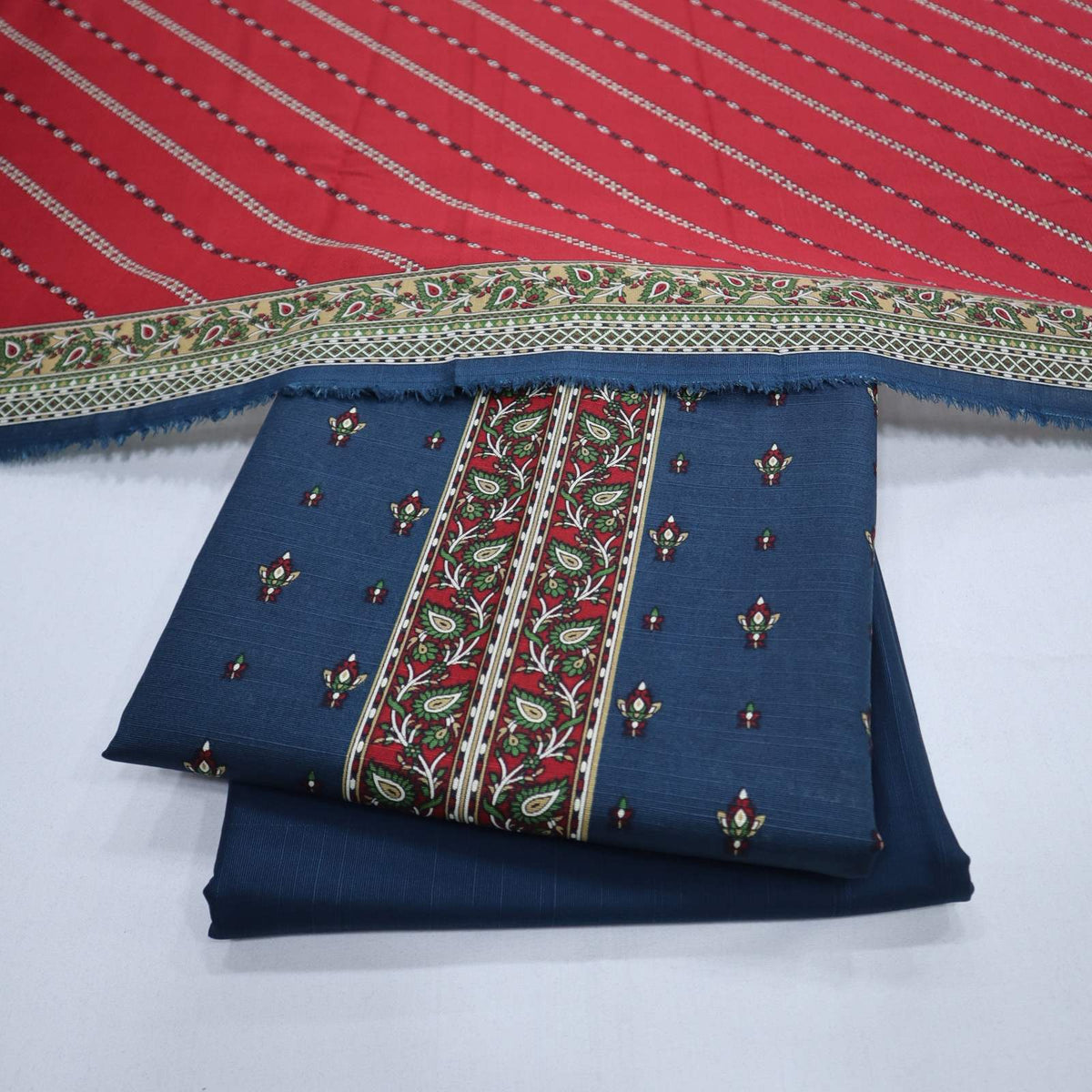 Rijja by Murashe Khaddar 3 Piece (1977-001)
