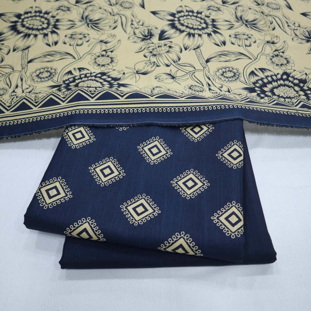 Rijja by Murashe Khaddar 3 Piece (1977-003)